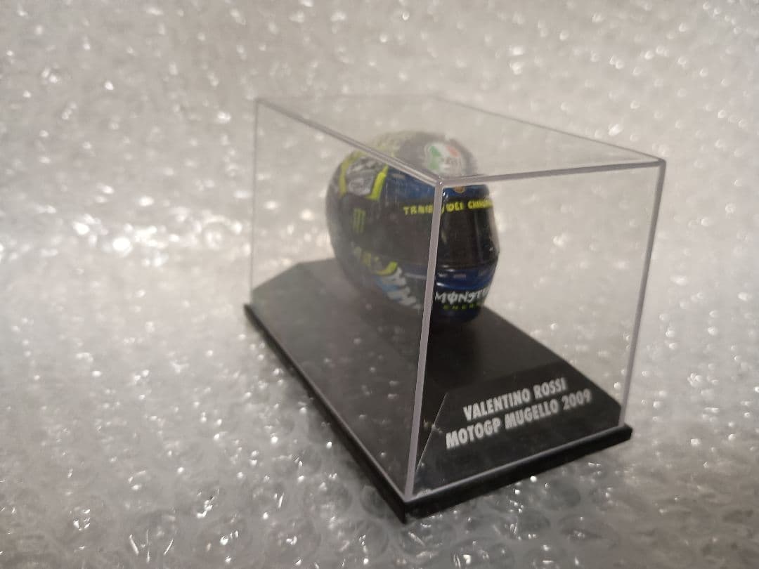 バレンティーノ ロッシ VALENTINO ROSSI 2009 ヘルメット