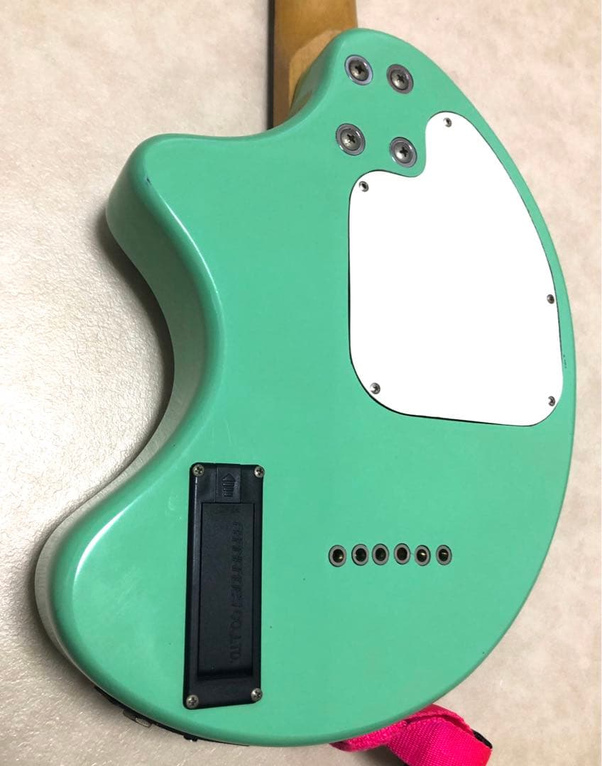 【美品】ZO-3 ミントグリーン アンプ内蔵ミニギター ディマジオPU搭載！！