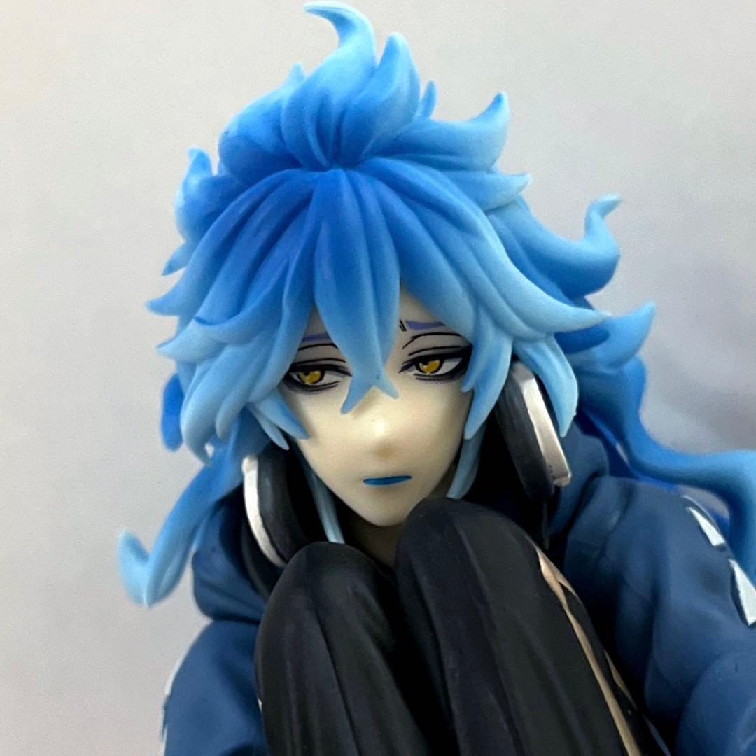 ツイステ　イデア　フィギュア　プライズ