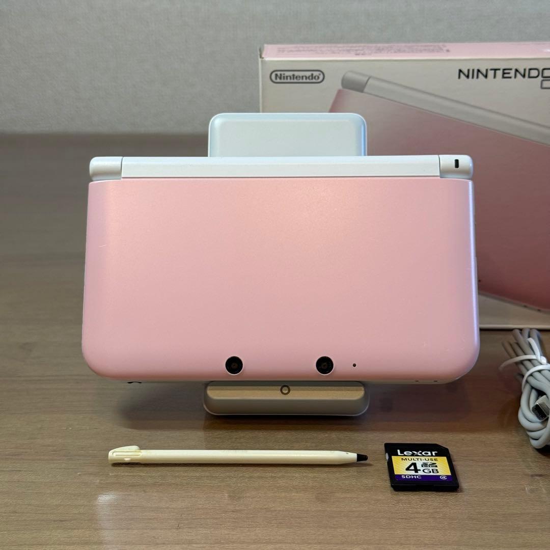 6-029 ニンテンドー3DS LL ピンク×ホワイト 箱付き