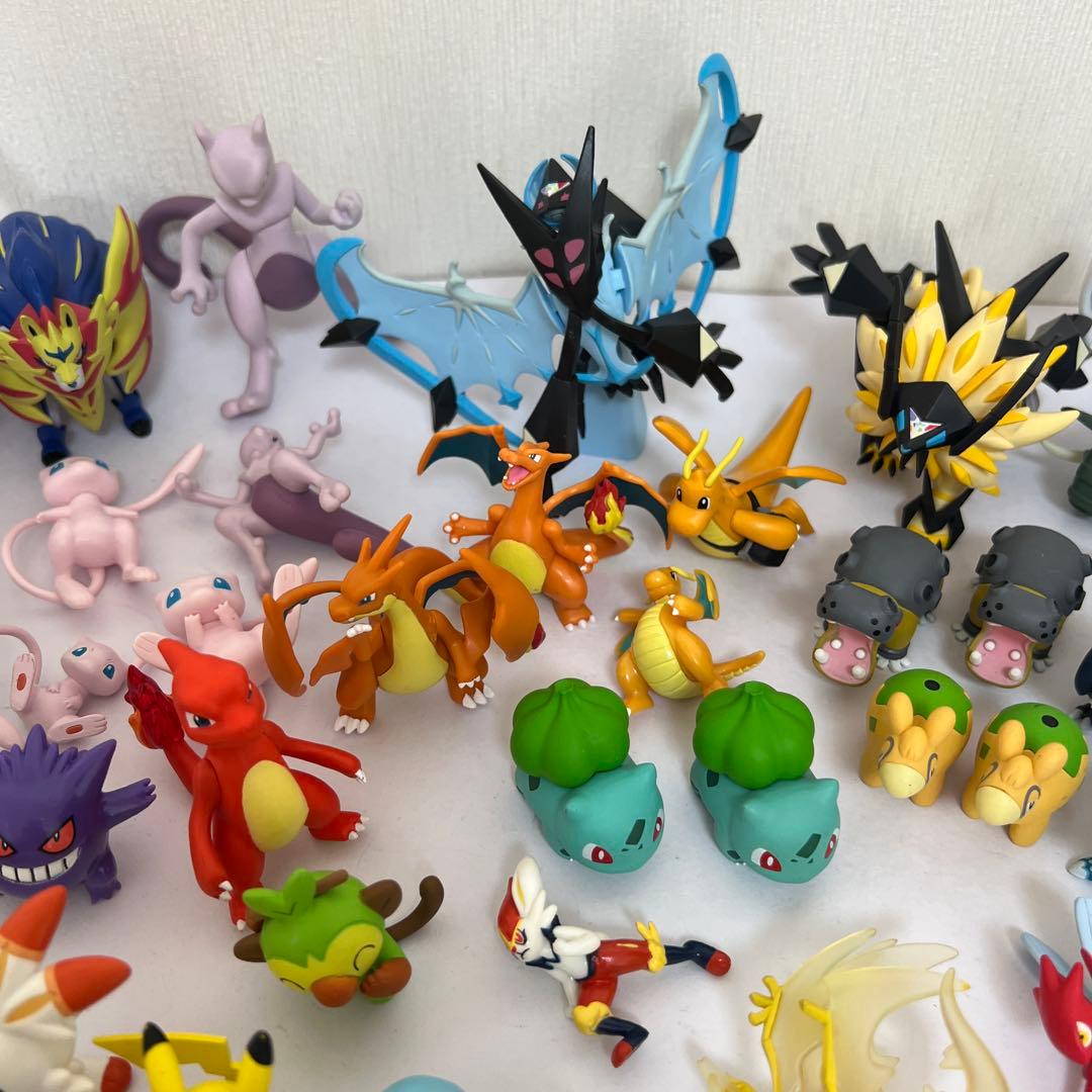 ポケモンフィギュアモンコレキーホルダー指人 形ソフビまとめ売り