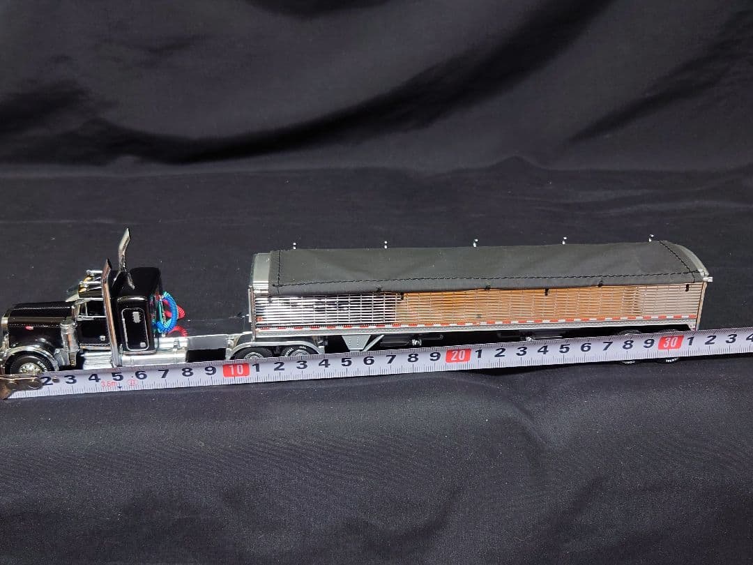 DCP1/64Peterbilt379ダイキャストプロモーショントラックミニカー