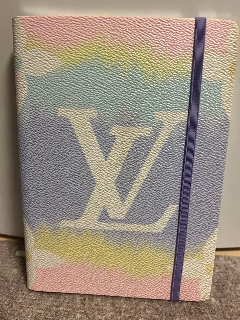 Louis Vuitton グラデーションノート A5サイズ
