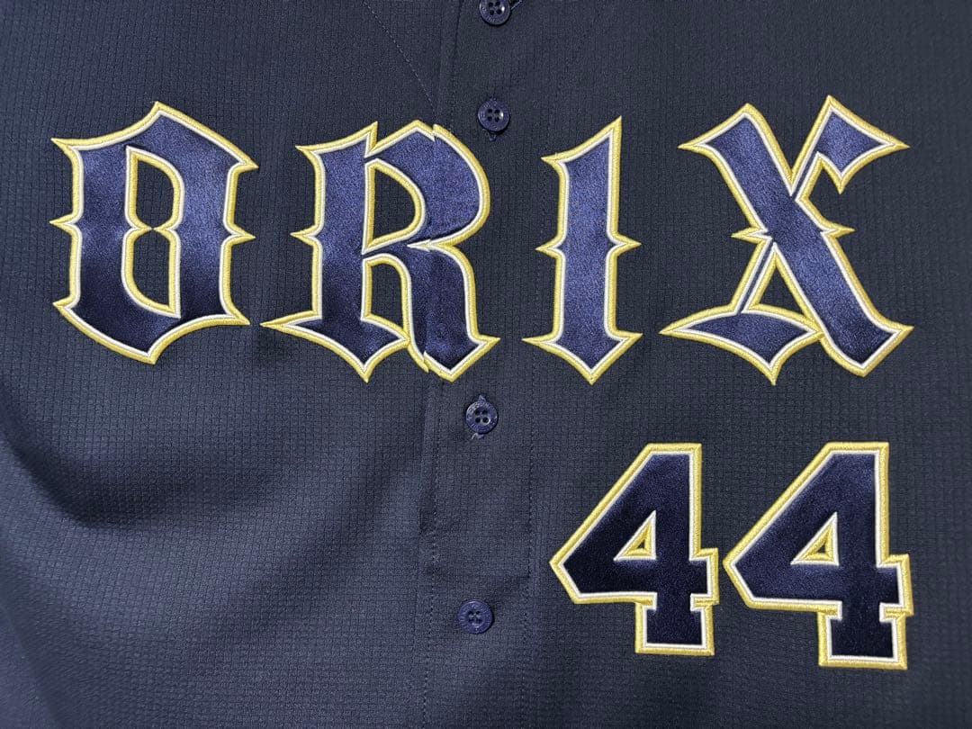 オリックスバファローズ　頓宮裕真選手　オーセンティックユニフォーム　XCサイズ