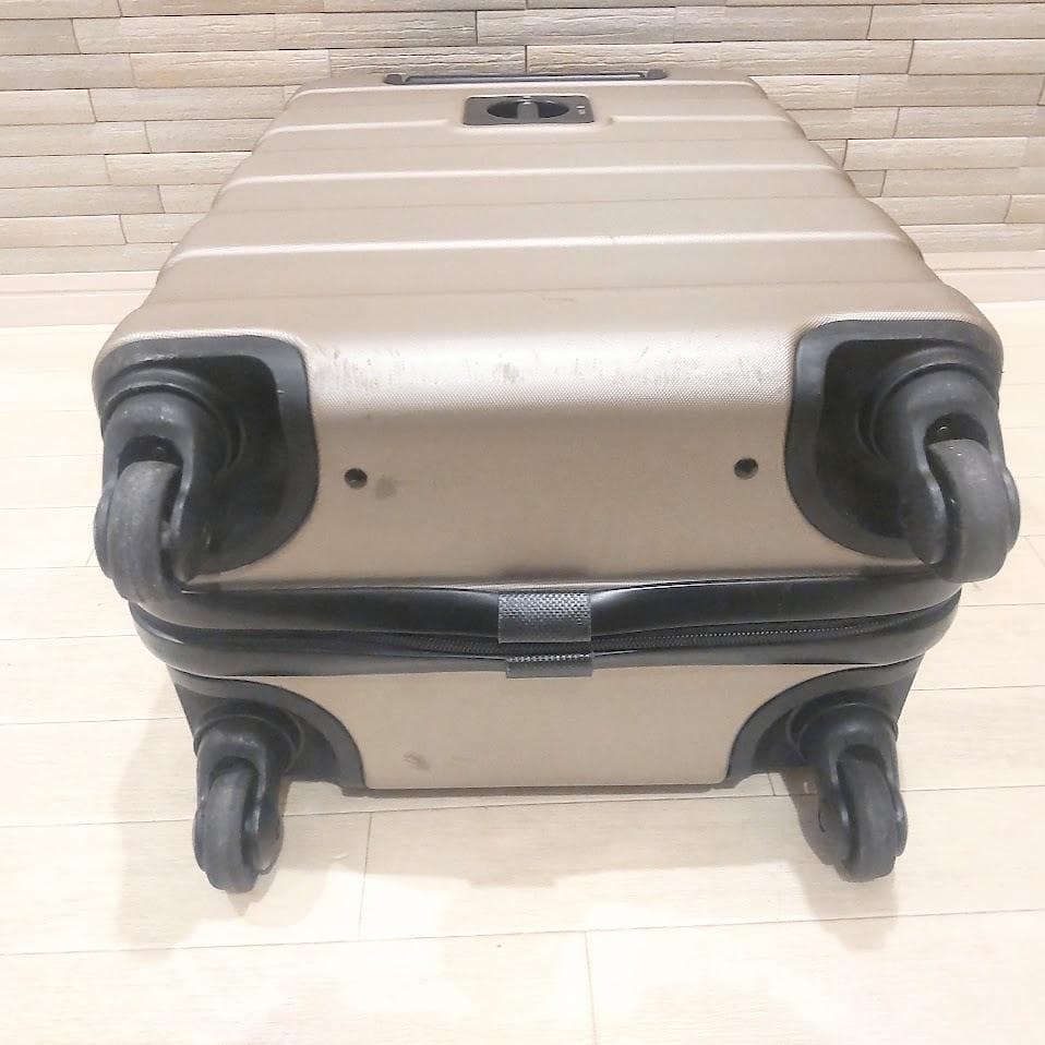 【廃盤】無印良品 バーの高さを自由に調節できるストッパー付き キャリー 33L