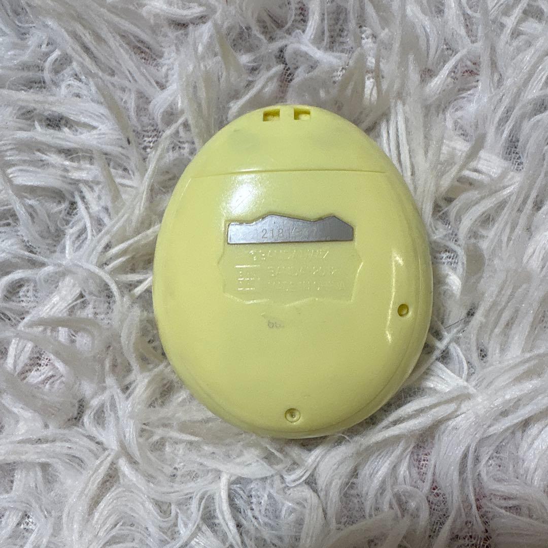 たまデコピアス付き Tamagotchi P's イエロー本体期間限定値下げ‼️