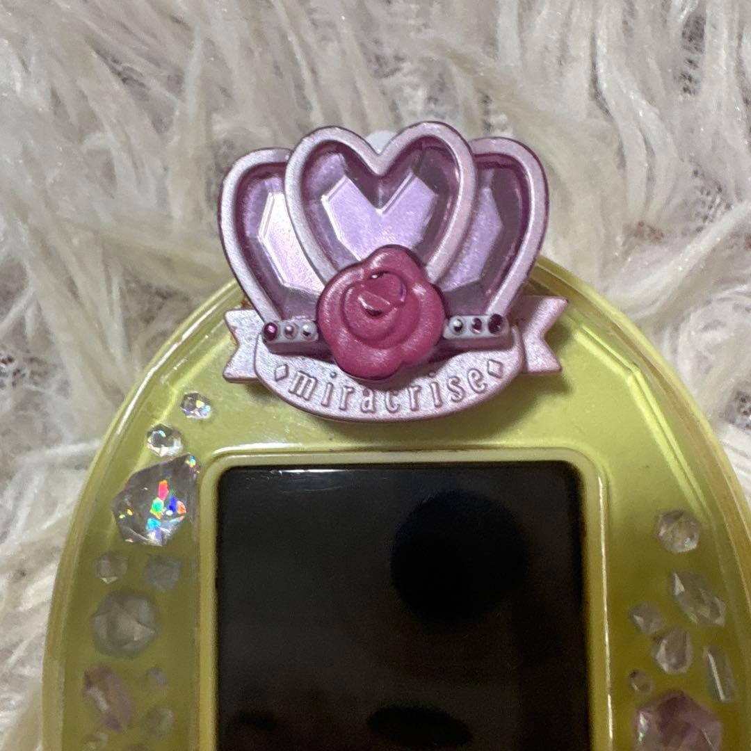 たまデコピアス付き Tamagotchi P's イエロー本体期間限定値下げ‼️