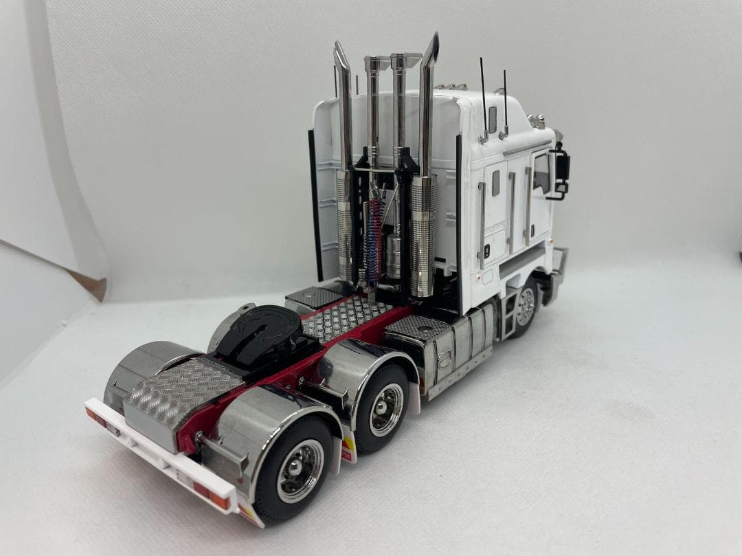 504-007 EXCLUSIVE 1/32 ケンワース K200