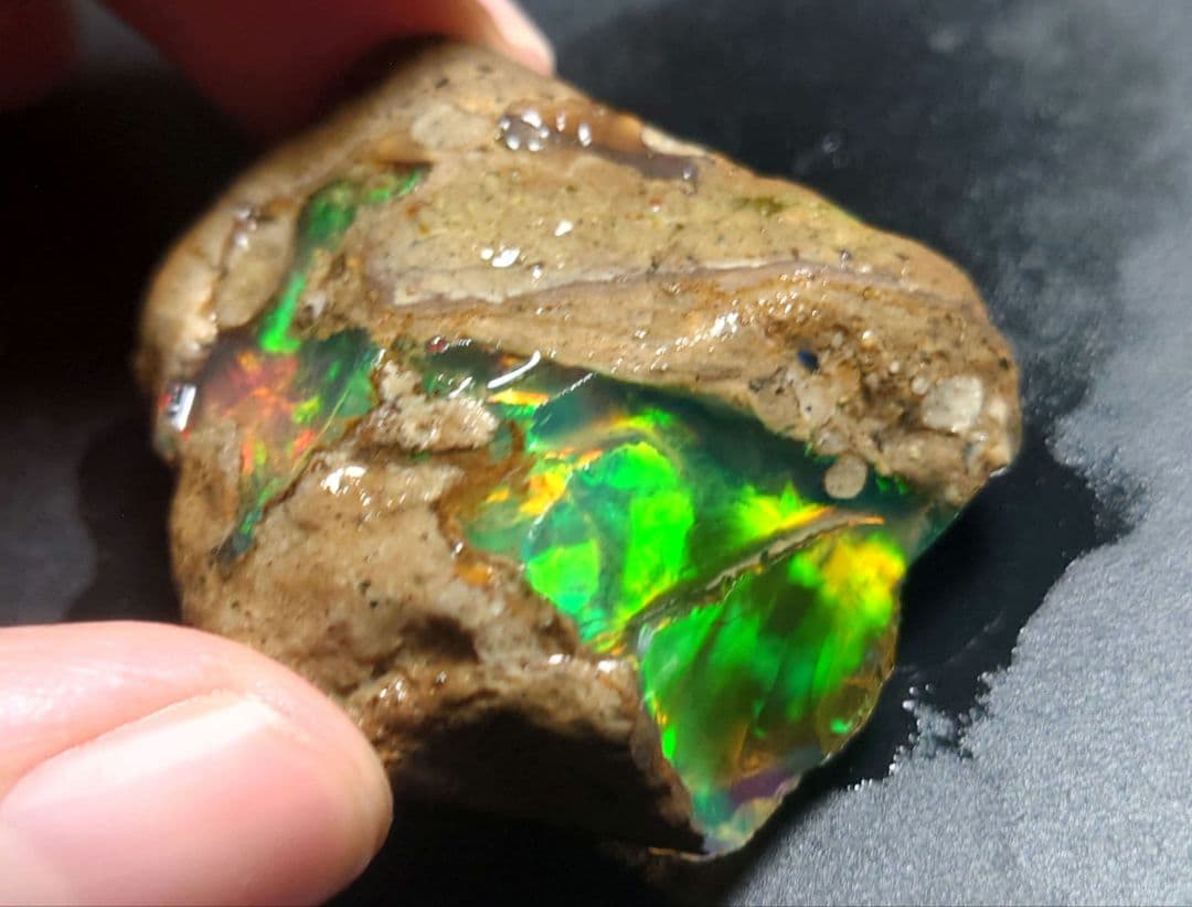 【90CT】エチオピア　オパール　原石　鉱物標本
