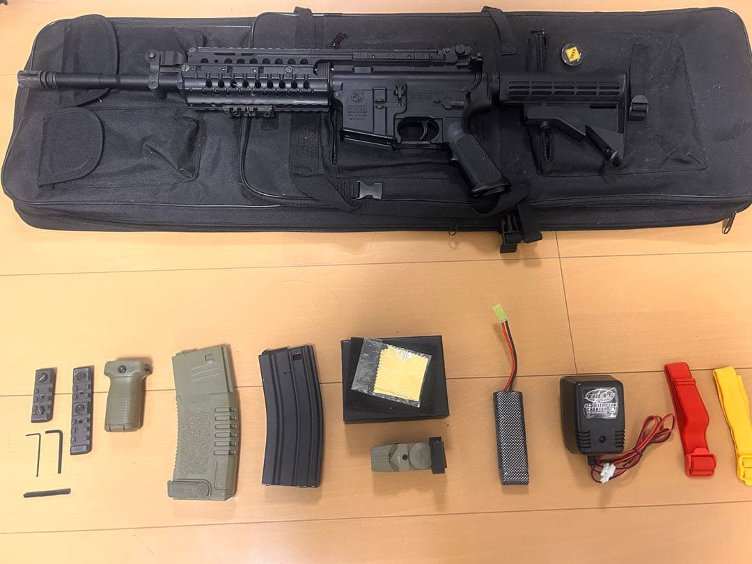 大幅値下げ中 3/5まで 東京マルイ M4 S-system 電動ガン セット