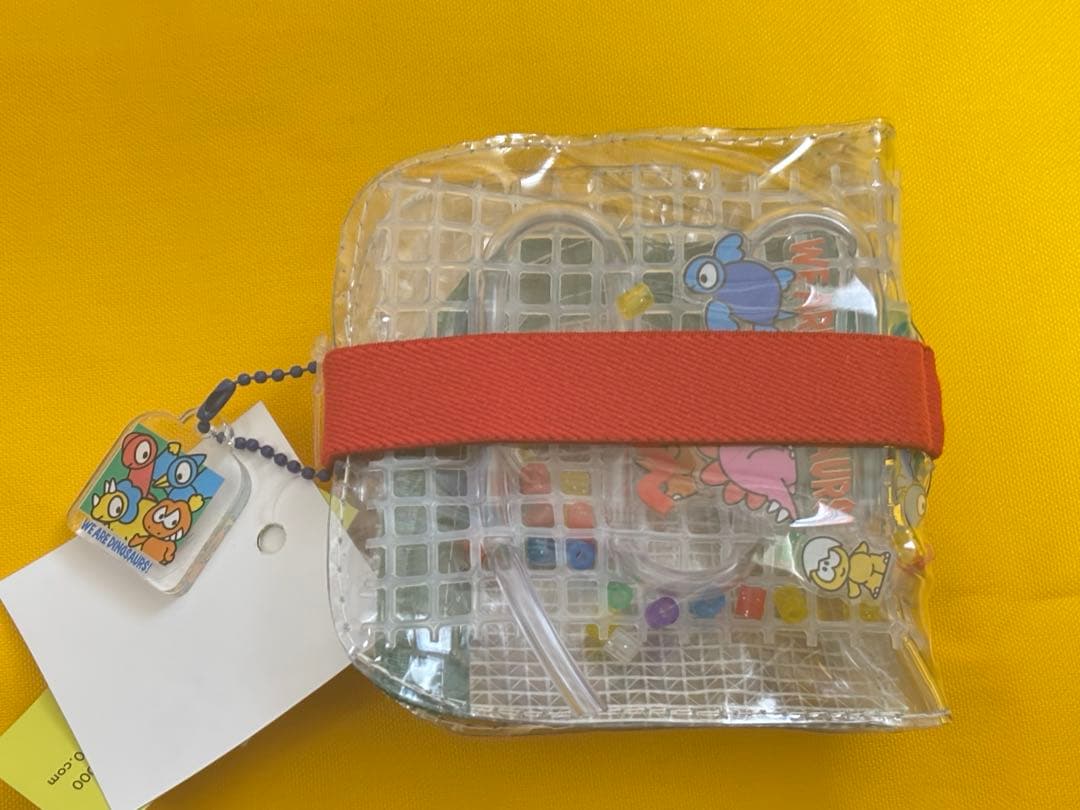 【値下げ】【新品】サンリオ　neo 財布(ダイナソアーズ) 伊勢丹