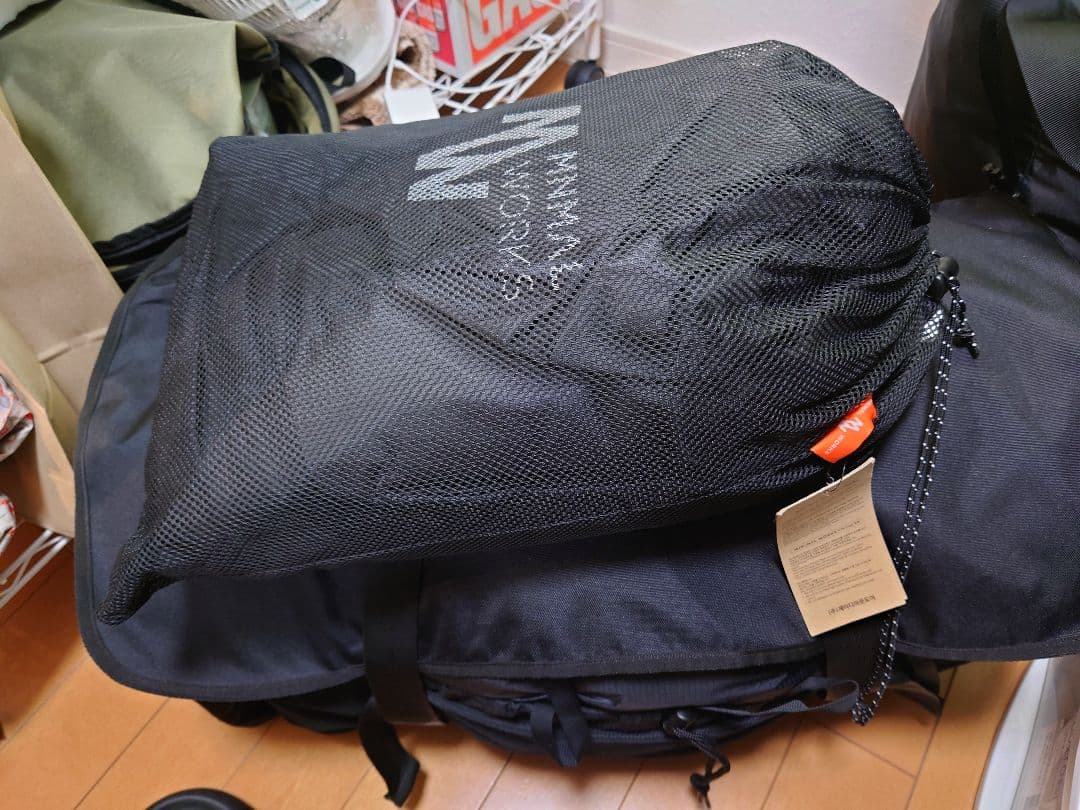 MNML WORKS ALBERGUE トンネルテント 4~6人用 シート付