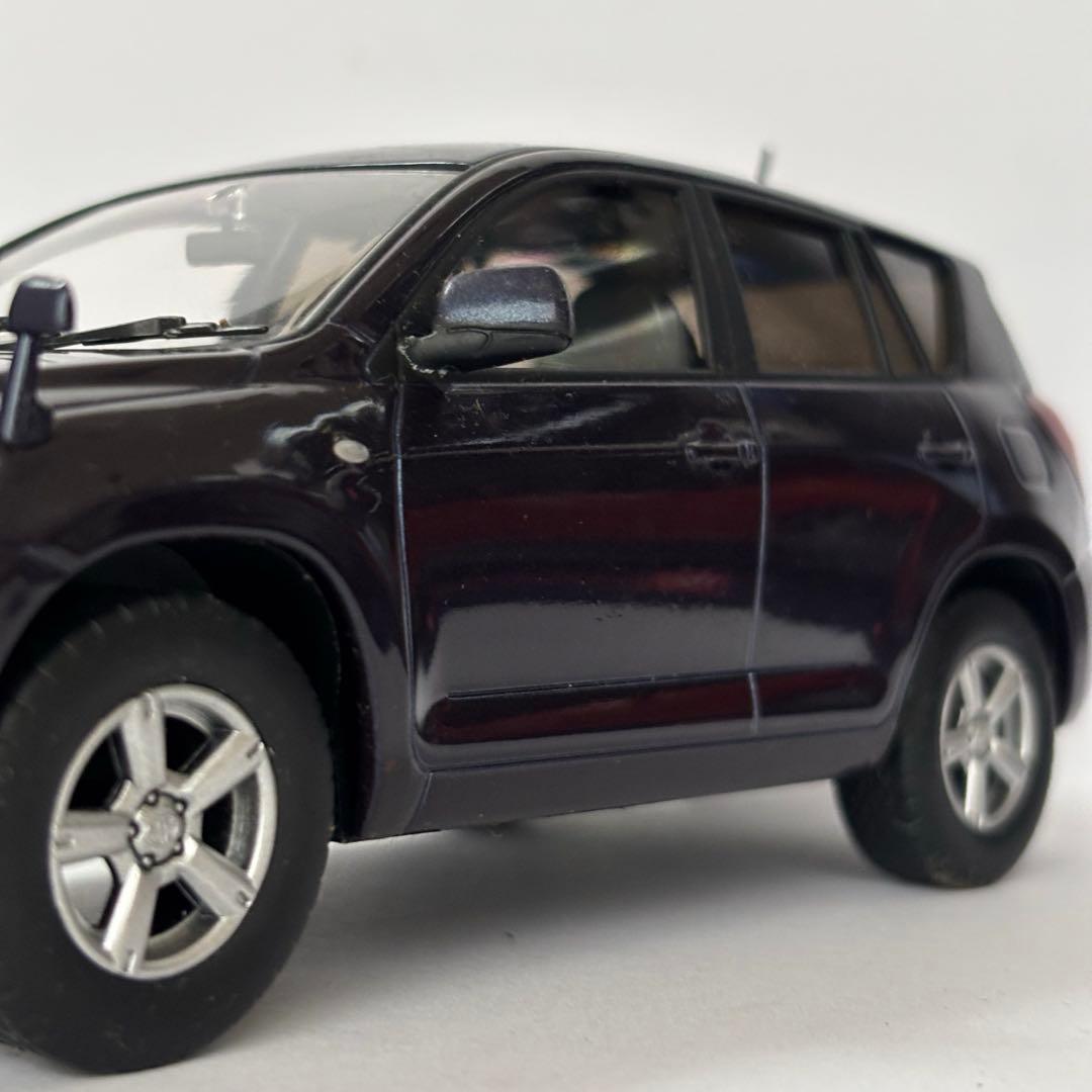 トヨタ RAV4 カラーサンプル 1/24 ダークブルーマイカ　非売品　箱付