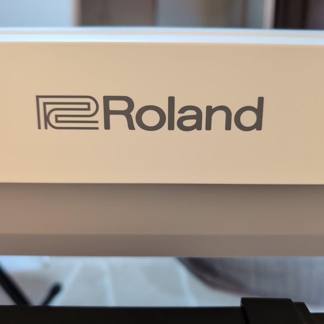 Roland FP-30X ホワイト 88鍵 電子ピアノ もろもろ付属品付き
