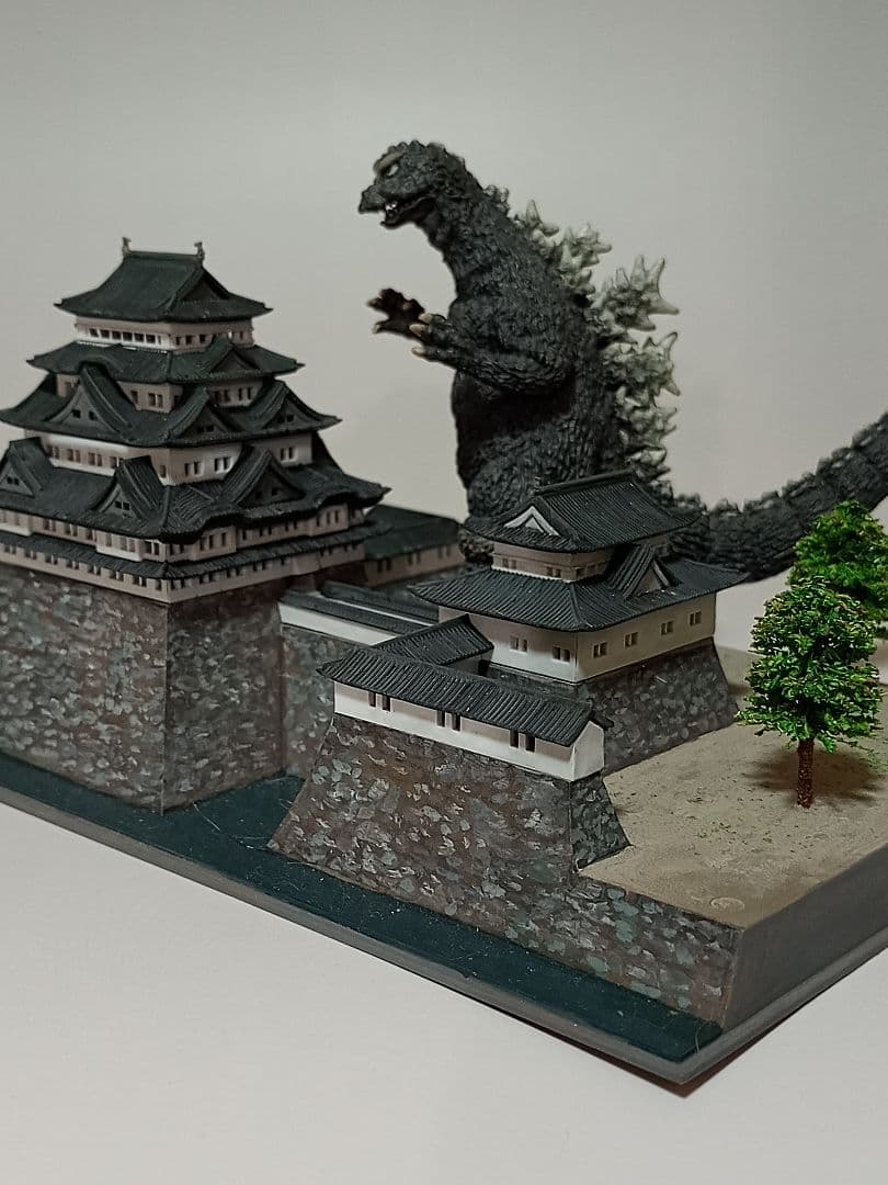 【しょうこ】ゴジラ1964　名古屋城急襲ミニジオラマセット