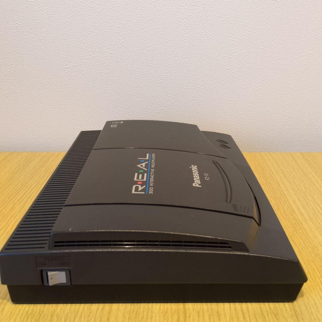 Panasonic 3DO REAL FZ-10 コントローラー２台・外箱付