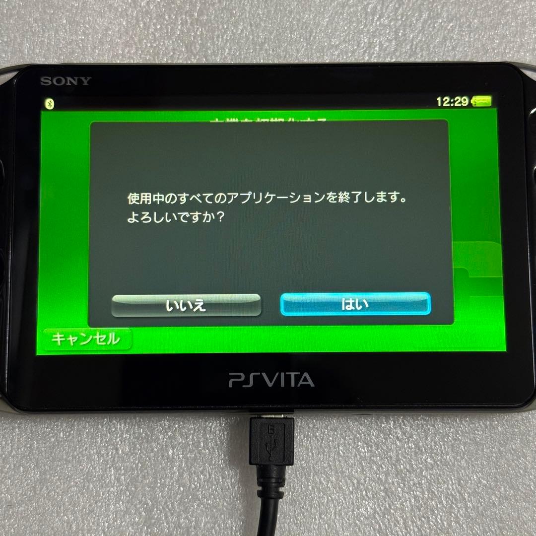 SONY PSVita PCH-2000 カーキ/ブラック ZA16
