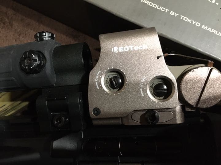 東京マルイ 電動ガン　CQB-R