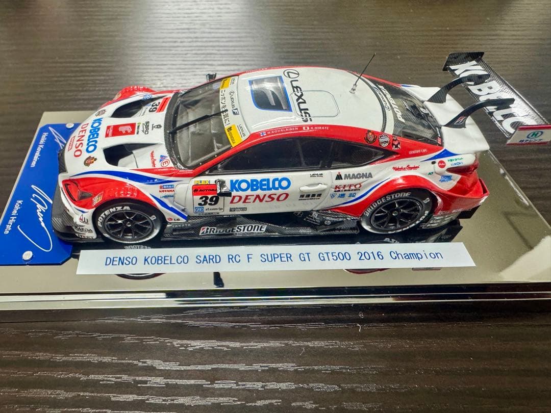 ミニカー EBBRO DENSO KOBELCO SARD RCF 1/43 GT500