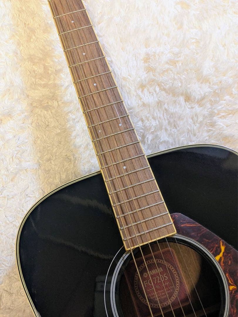 ギター YAMAHA FG 720s