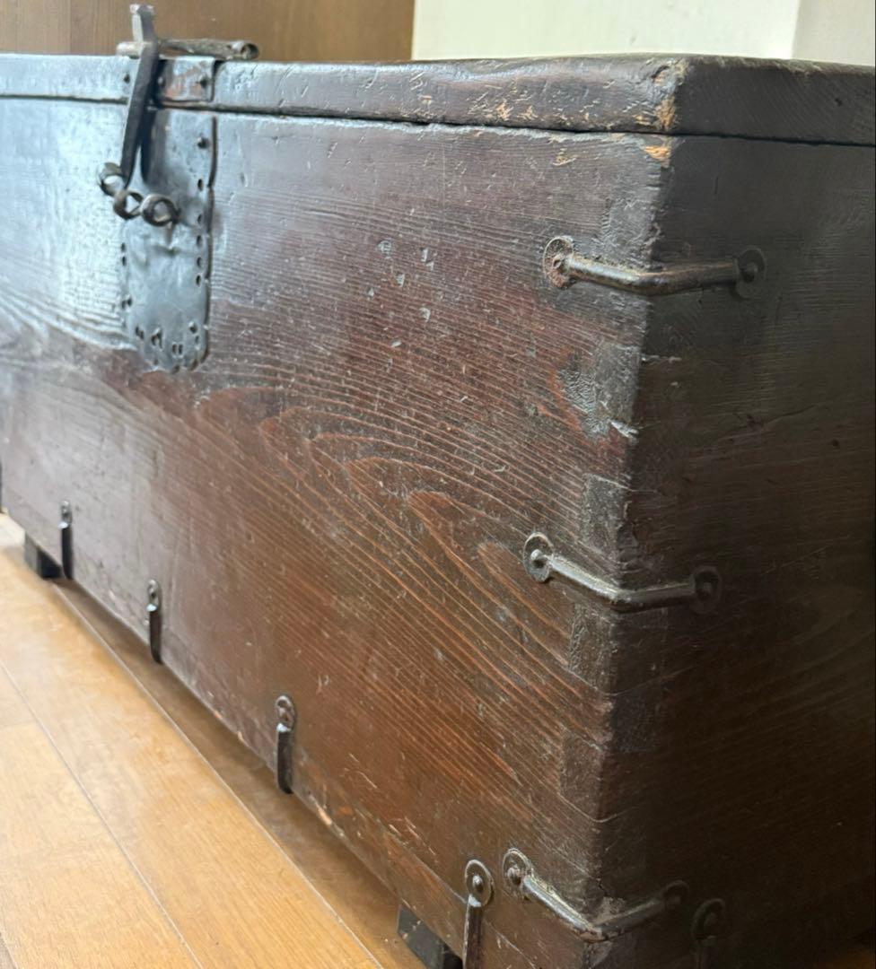 【アンティーク】欧米◆木製のトレジャートランク・Chest