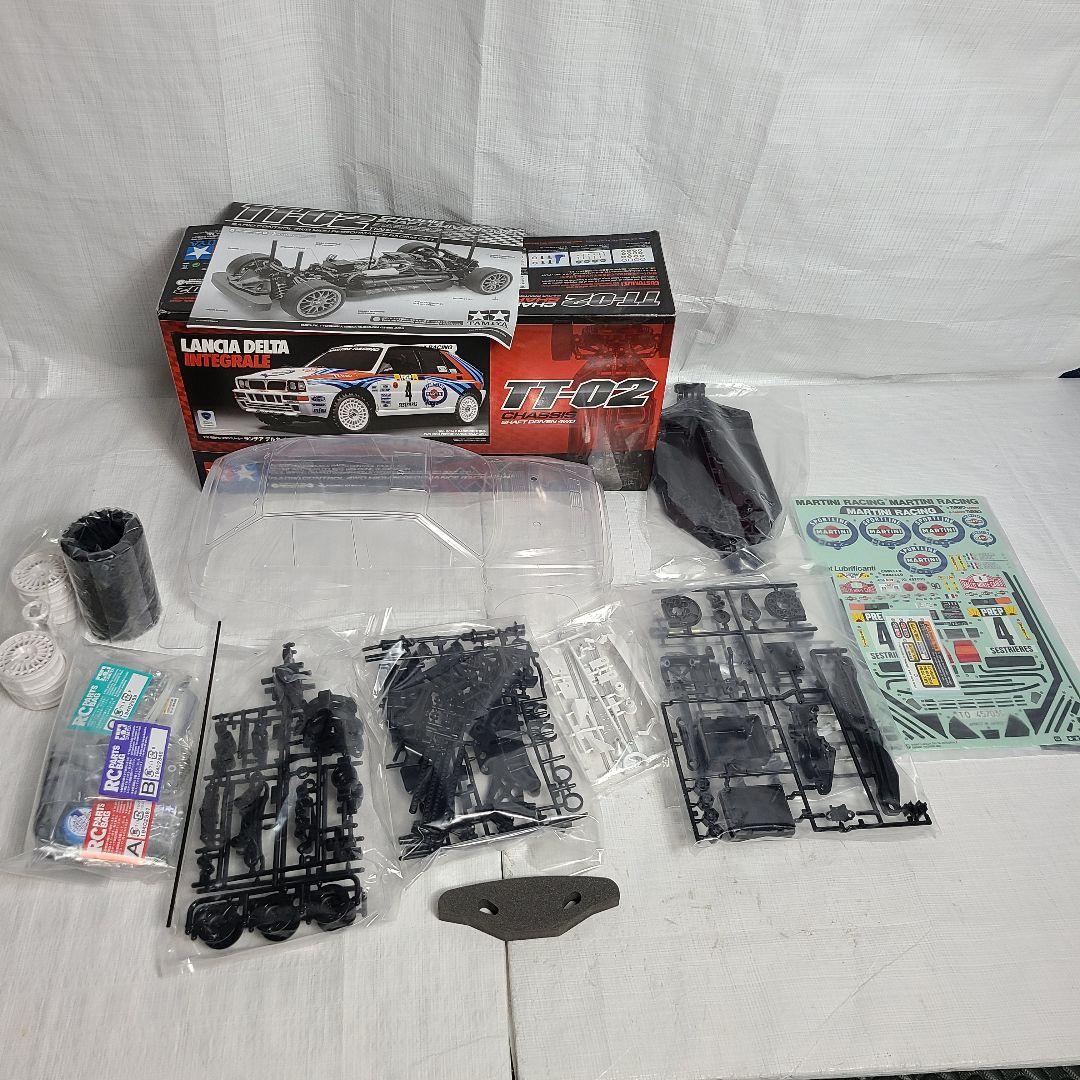 新品　タミヤ　ランチアデルタインテグラーレ（TT-02シャーシ）