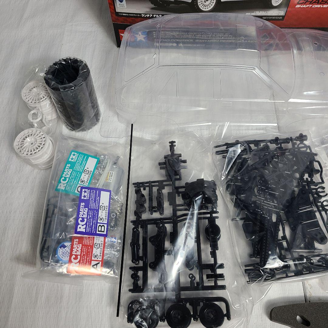 新品　タミヤ　ランチアデルタインテグラーレ（TT-02シャーシ）