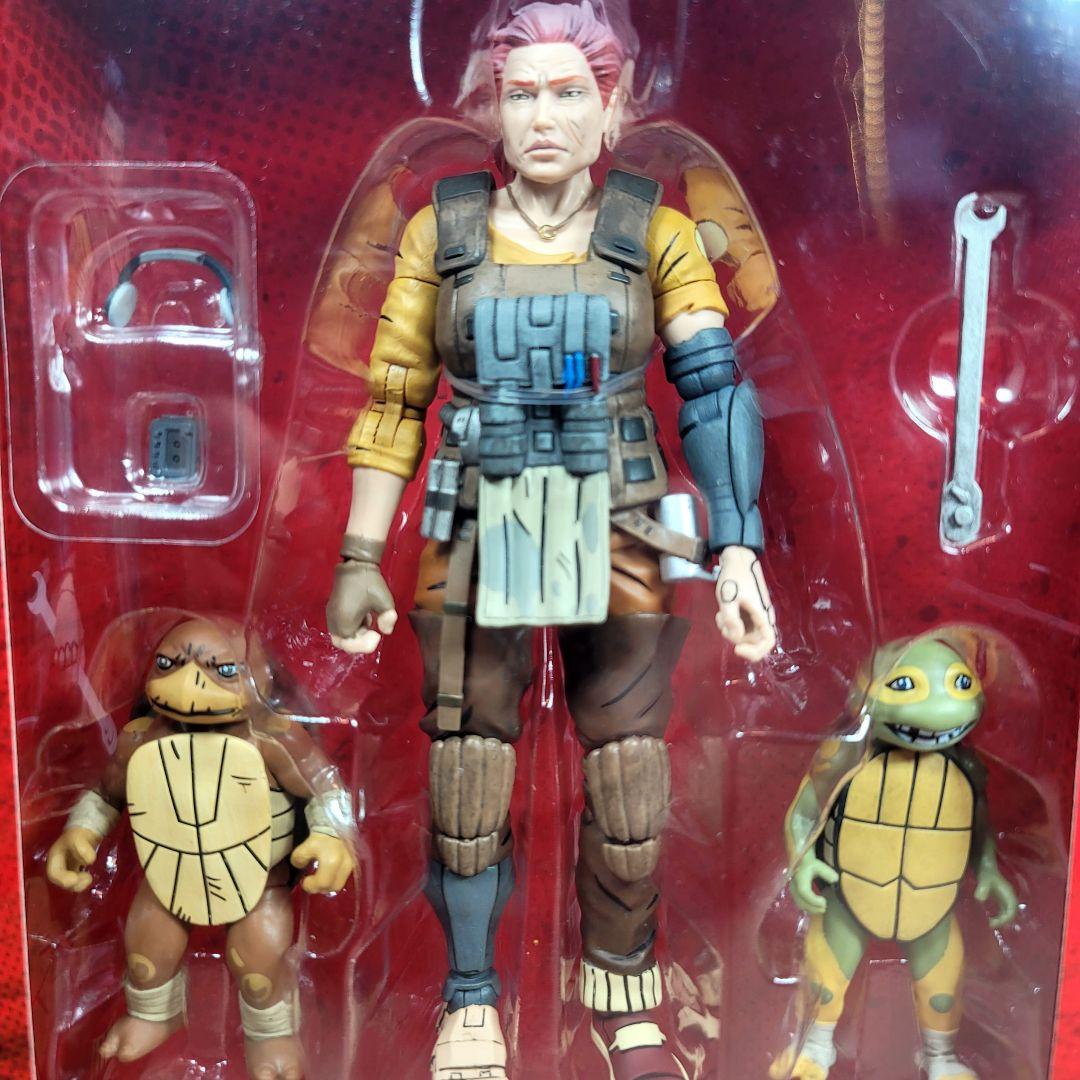 【NECA】新品 正規品 TMNT ロスト・イヤーズ グラミー・エイプリル