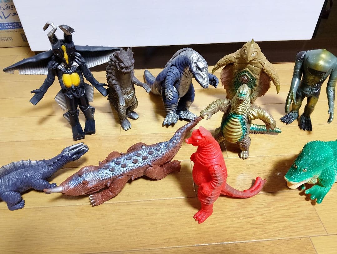 ウルトラマンフィギュアセット 72体