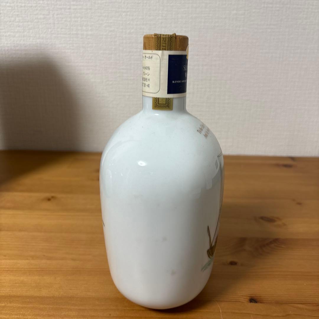 サントリーウイスキーオールド　有田焼　陶器ボトル　未開封