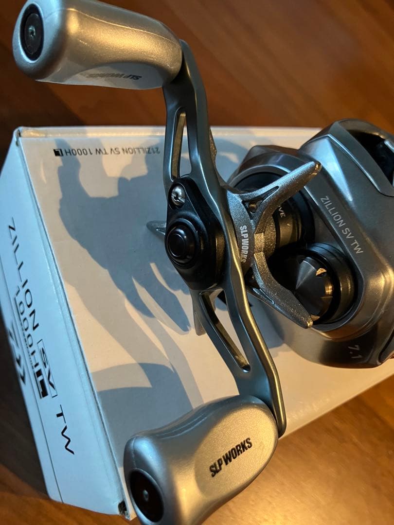 taka値下げ！ZILLION SV TW 1000H ベイトリール