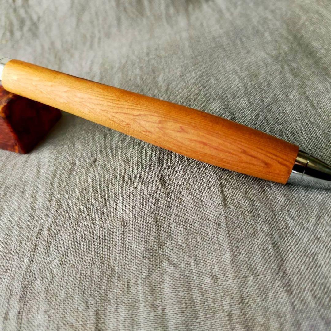 伊勢神宮　御山杉　ハンドメイド　木軸シャープペン　0.5mm　天然木　シルバー