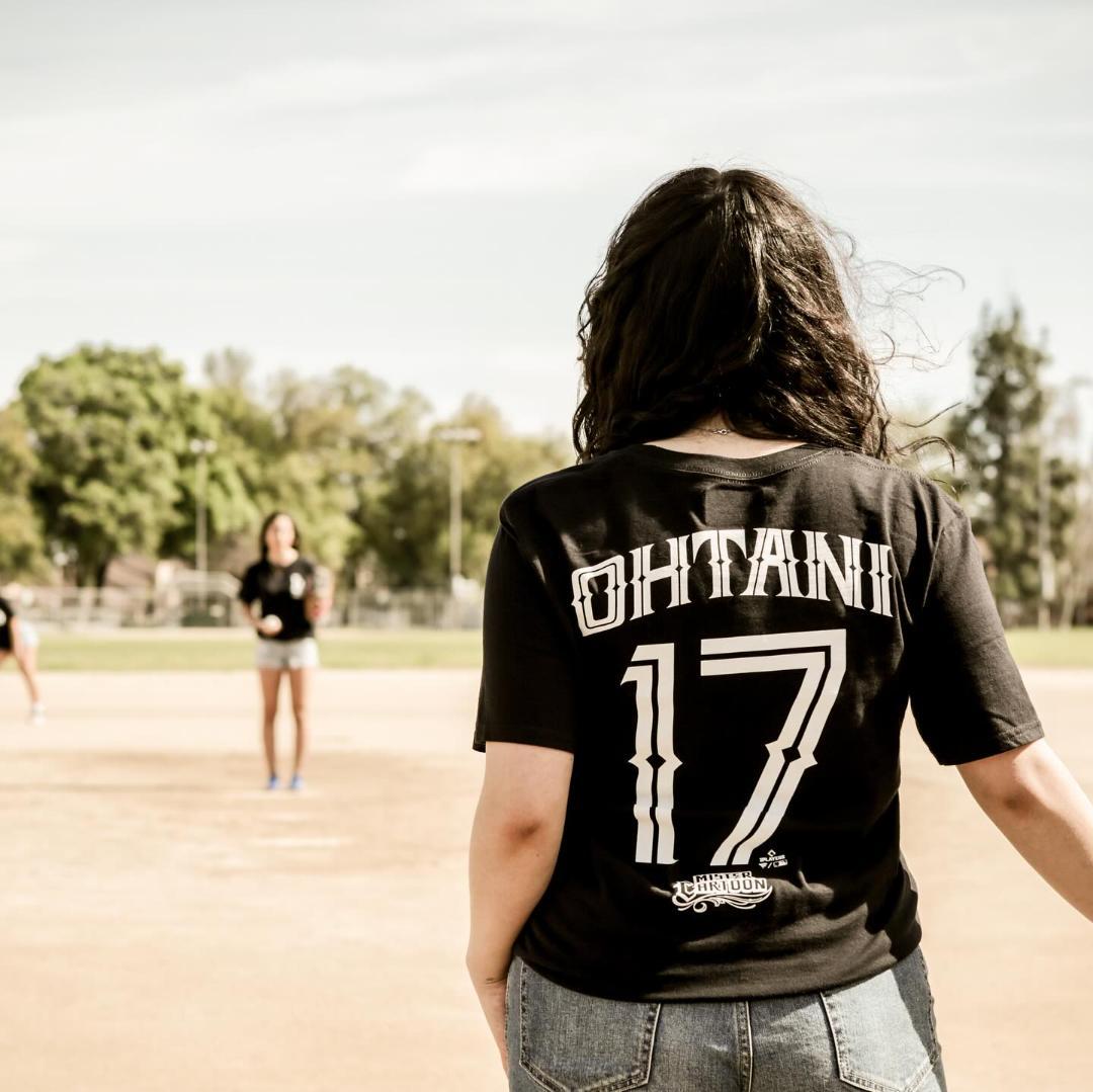 MR CARTOON DODGERS SHOHEI OHTANI TEE 黒