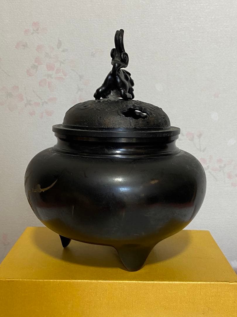 ♦獅子飾り 三足香炉 ？高岡銅器 銅製 唐金 香道具 置物 飾り 骨董品