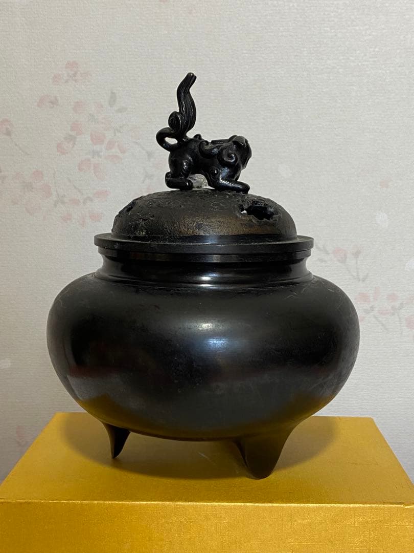 ♦獅子飾り 三足香炉 ？高岡銅器 銅製 唐金 香道具 置物 飾り 骨董品