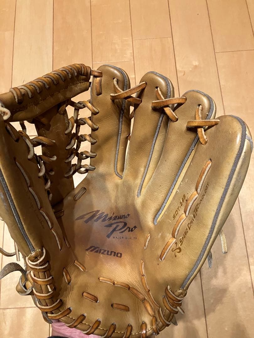 Mizuno Pro 硬式グローブ 右投げ用