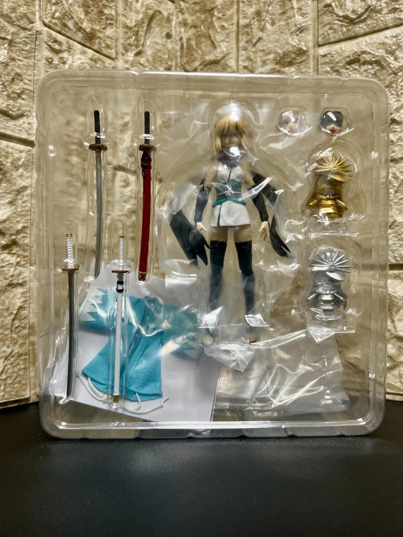 figma 521-DX セイバー　沖田総司　アセンションver.