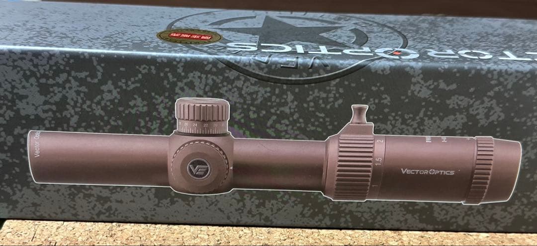 その他 Vector Optics Forester 1-5x24 Coyote FDE