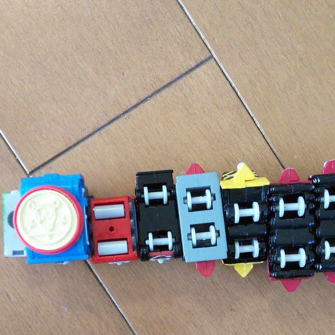 トーマス
