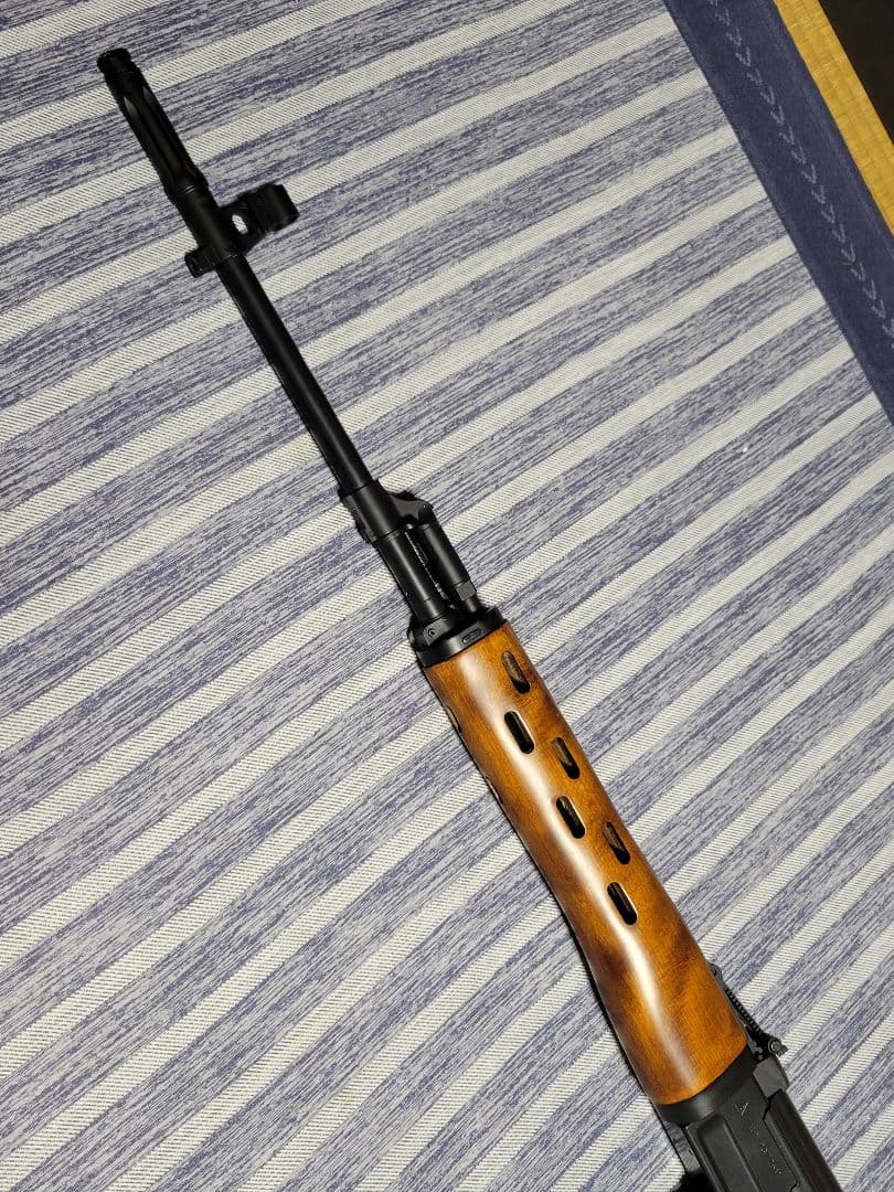 スイ　 AK47