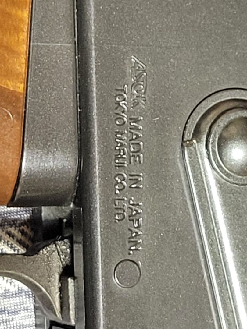 スイ　 AK47
