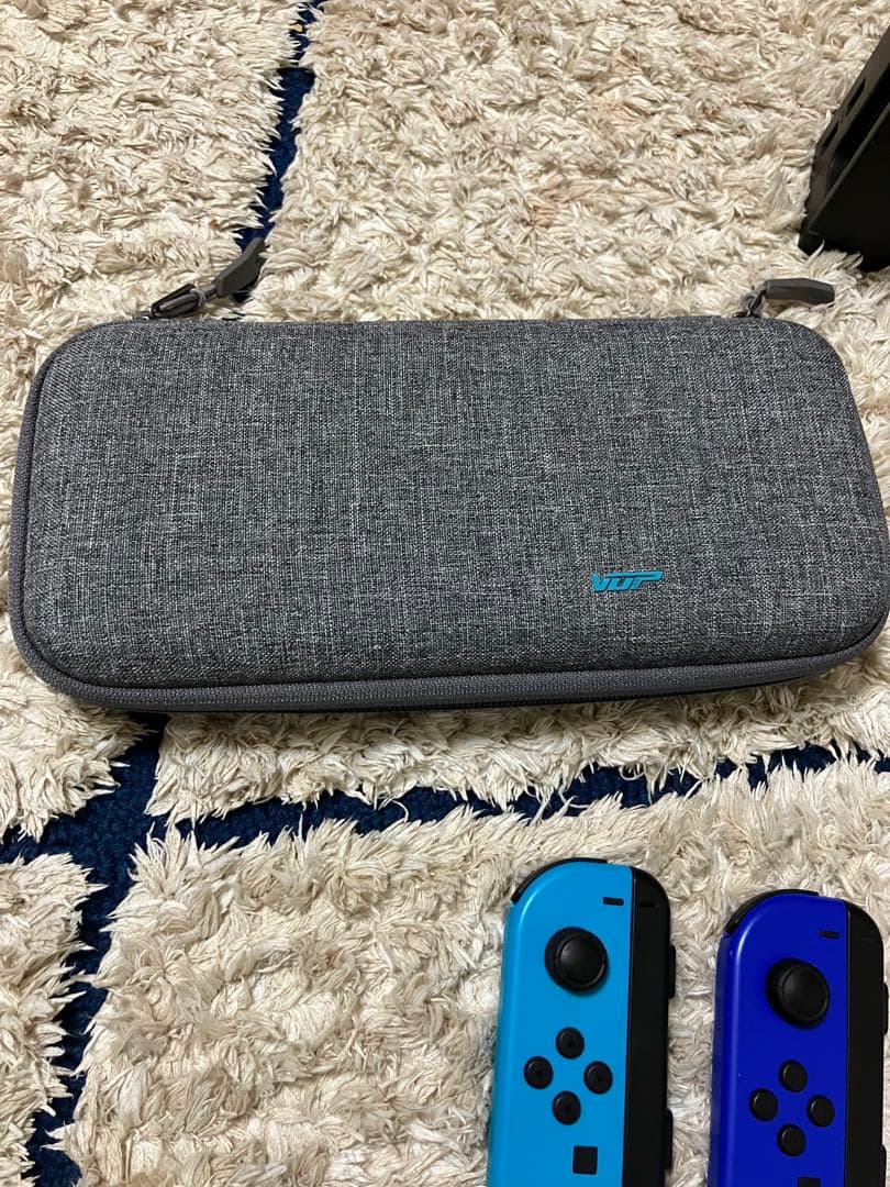 Nintendo Switch 本体 カラフルジョイコン付き
