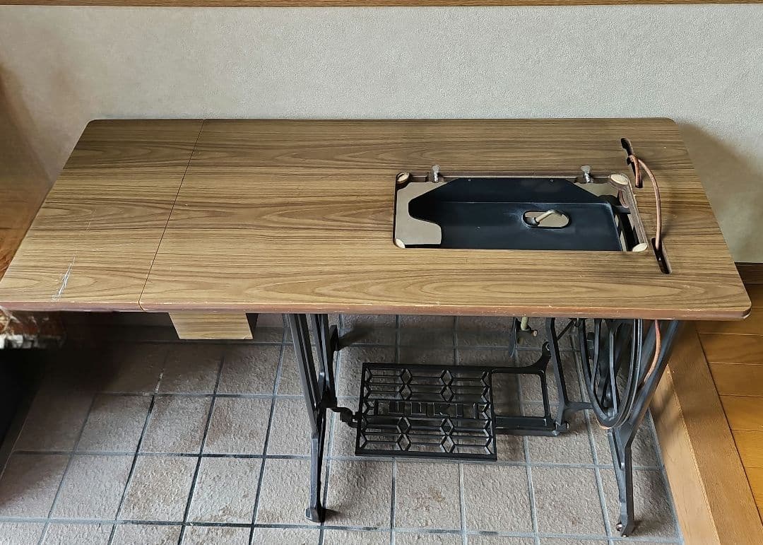 JUKI 足踏みミシン台 アンティーク 木製板付き 送料別