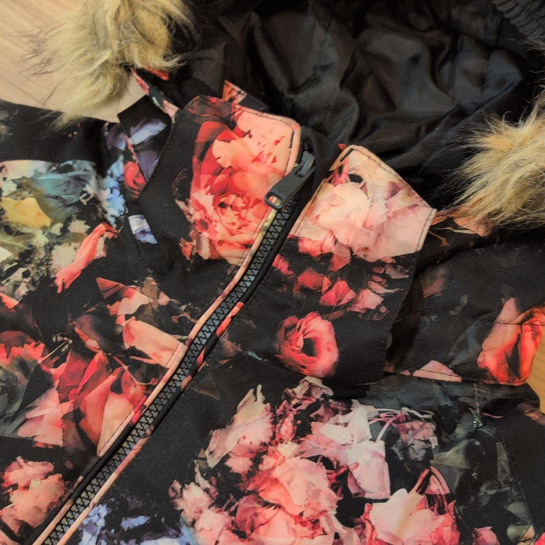 ROXY ロキシーのスキー、スノーボートウェア