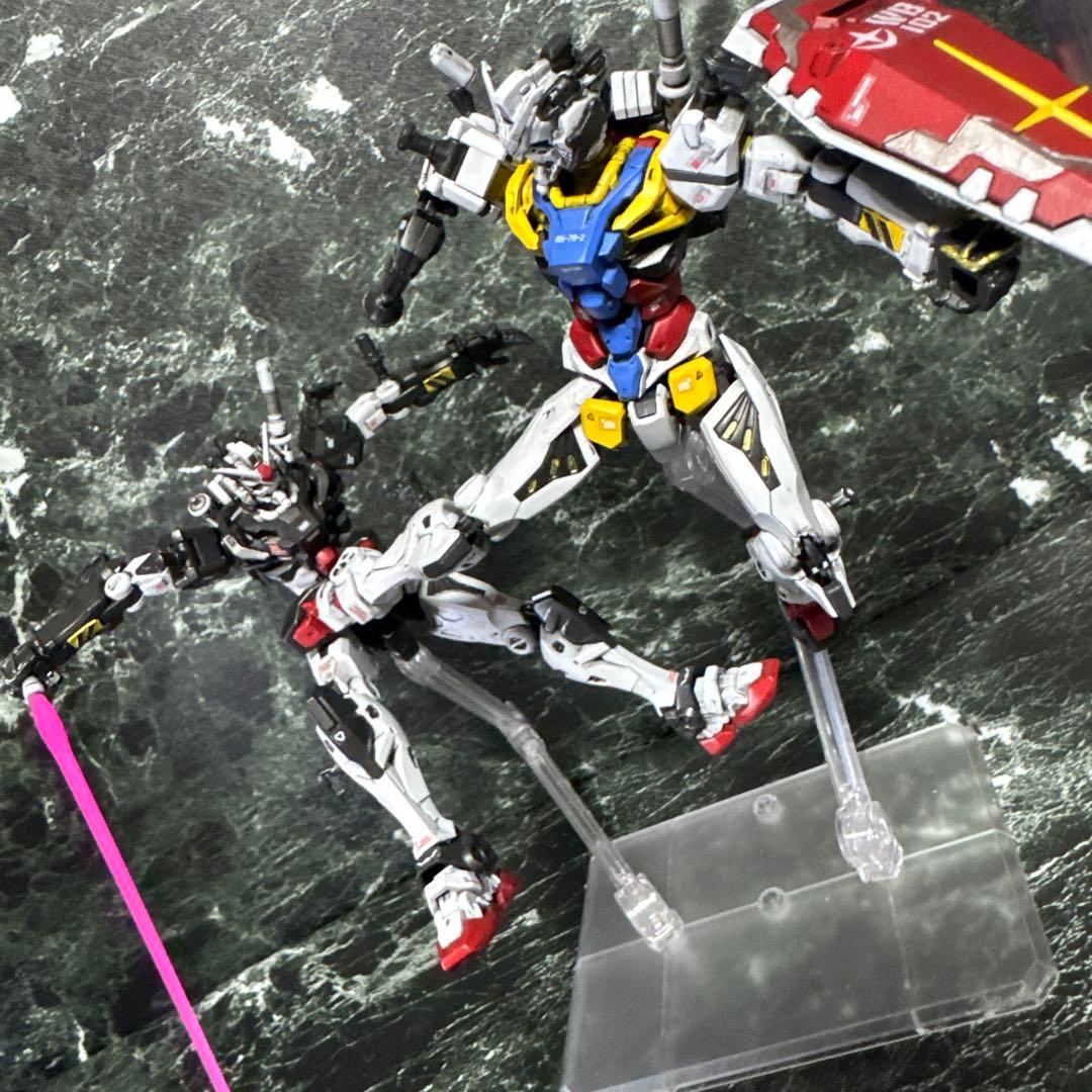 ジークアクス　HG 赤いガンダム　白いガンダムカラー　塗装完成品　ガンプラ