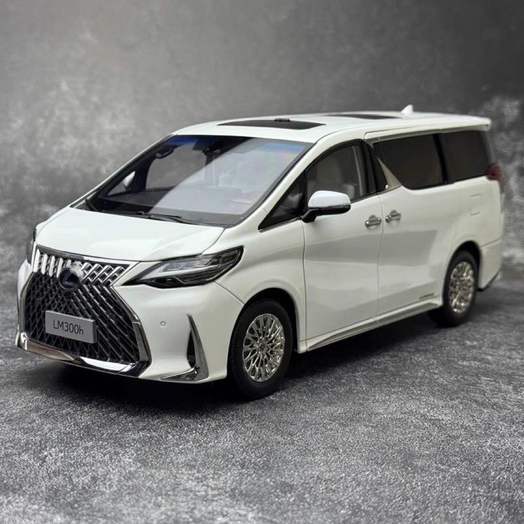 京商　レクサス　LM300H 1/18 ミニカー　モデル