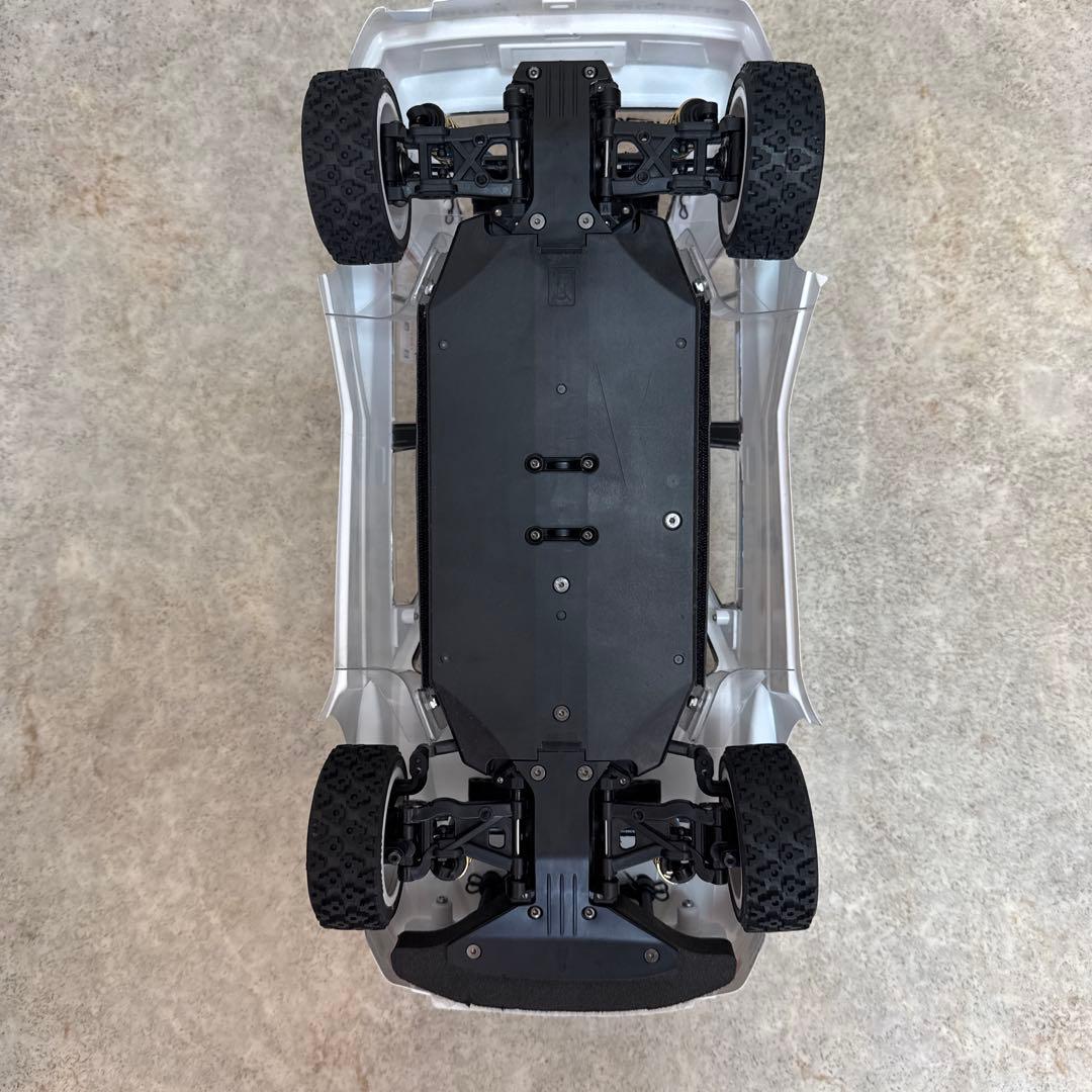 タミヤ XV-02PRO ランチアデルタインテグラーレボディ付き(メカ無し)