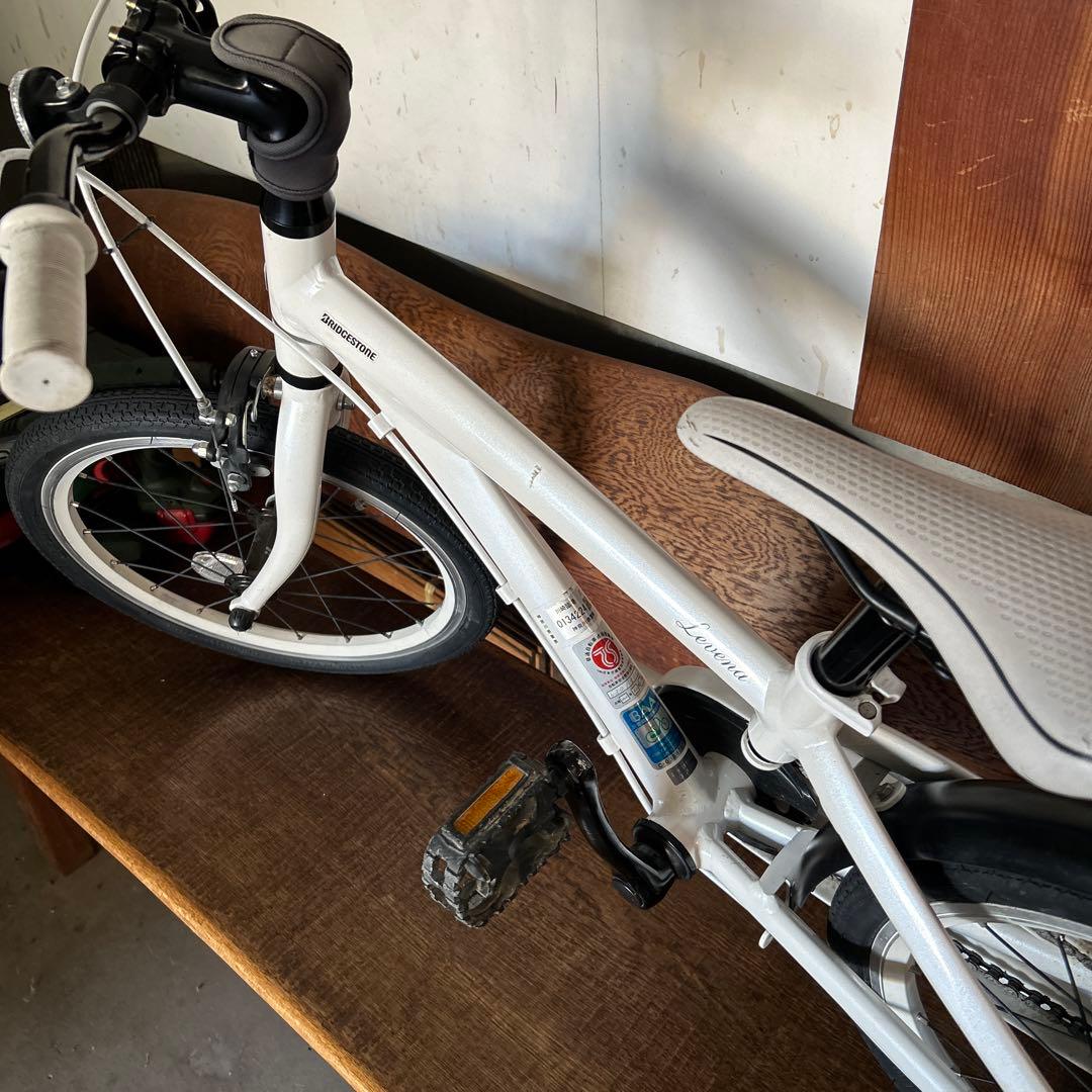 Soulmatebuilds　レベナ18インチ子供自転車