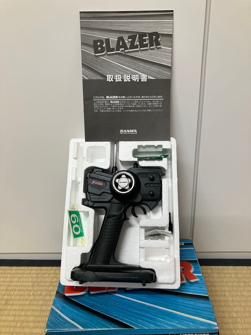 タミヤTA-04 PRO OP多数プロポアンプサーボ付き【大幅値下げ】