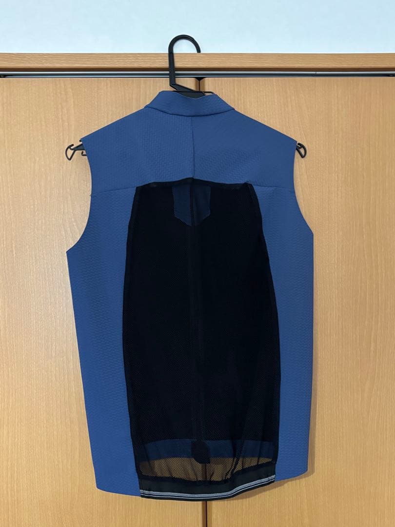 ASSOS ジレ
